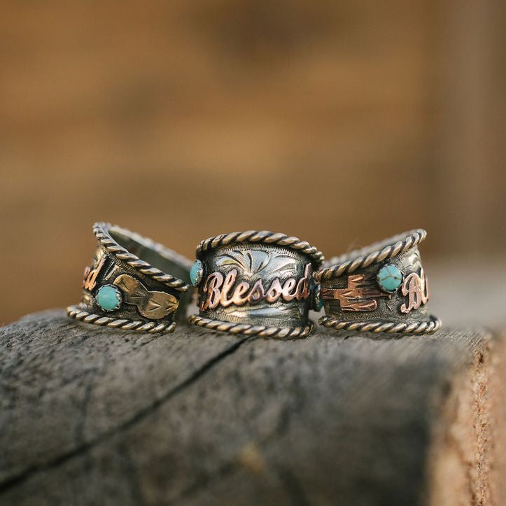 PasoRoblesphotographer-pasoroblesweddingphotographer-wickenburgaz-Therowdyrose-shelbycaitlinphotography-arizonasunset-azsunset-therowdyrosecustomrings