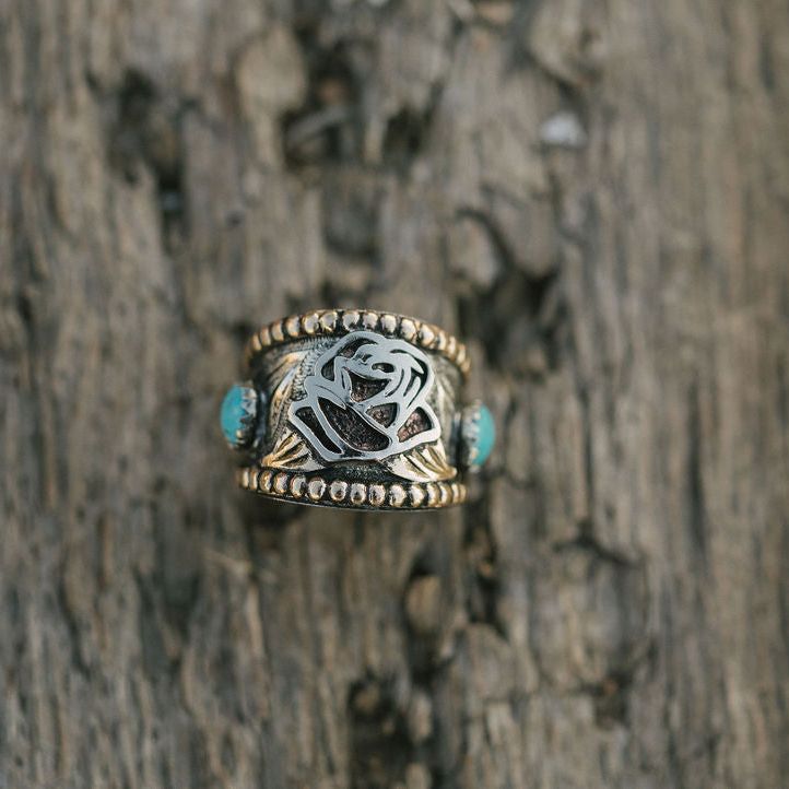 PasoRoblesphotographer-pasoroblesweddingphotographer-wickenburgaz-Therowdyrose-shelbycaitlinphotography-arizonasunset-azsunset-therowdyrosecustomrings