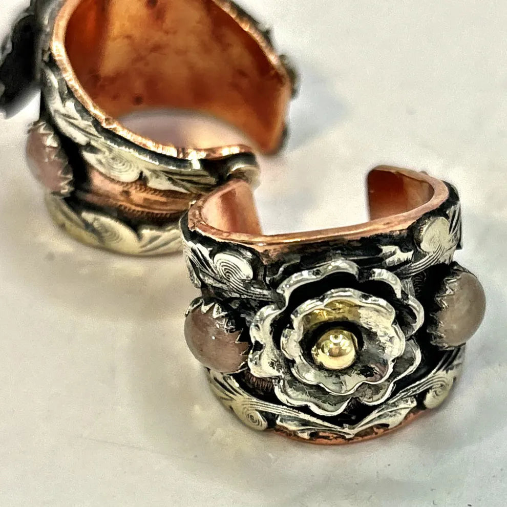 PasoRoblesphotographer-pasoroblesweddingphotographer-wickenburgaz-Therowdyrose-shelbycaitlinphotography-arizonasunset-azsunset-therowdyrosecustomrings